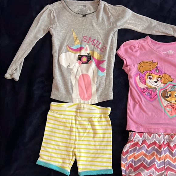 Pink and Gray Kids Pajama Set Lot 512 - Picture 3 of 3